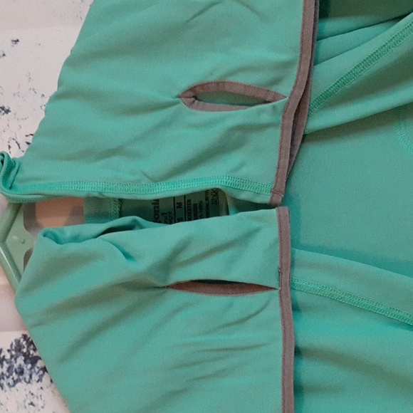 Men's Tropic Comfort Crew Neck Size Small NWT - Picture 8 of 11